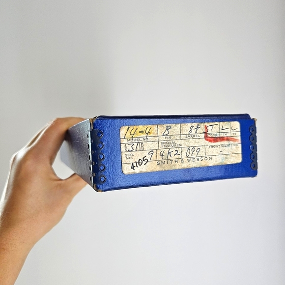 Original Smith & Wesson Box Model 14 , Safety Materials & New Tool Kit - Picture 9 of 9